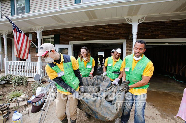 WV, West Virginia Flooding, World Mission Society Church of God, wmscog, volunteers, disaster relief, cleanup, Church of God