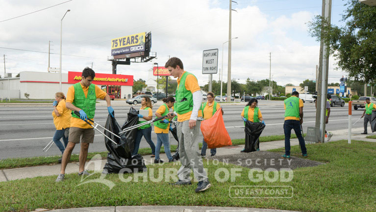 wmscog, world mission society church of god, orlando, fl, cleanup, asez, reduce crime, central, volunteerism, mother's street, UCF, University of Central Florida, Seminole State College, Valencia College, Rollins College, Full Sail University