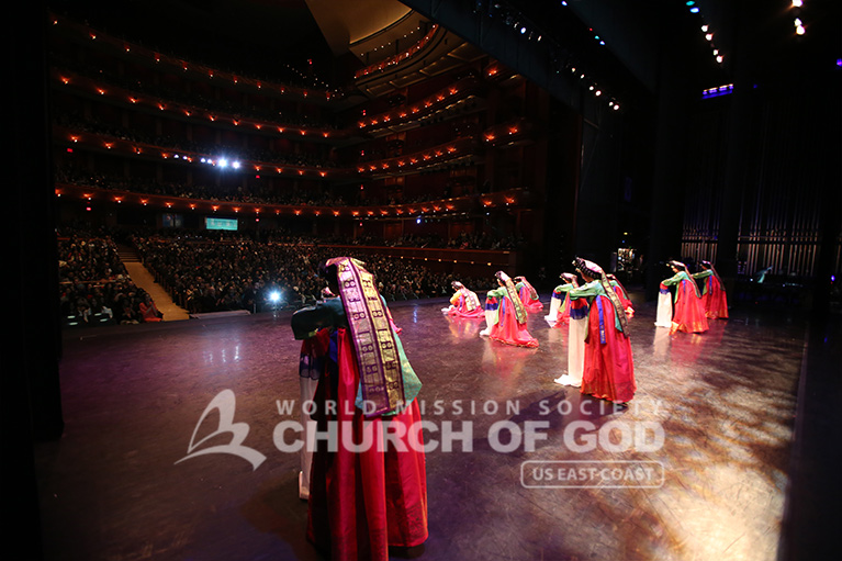 Anniversary, World Mission Society Church of God, WMSCOG, Mother's love, global harmony, world peace, choir, orchestra, dancing, performance, NJPAC