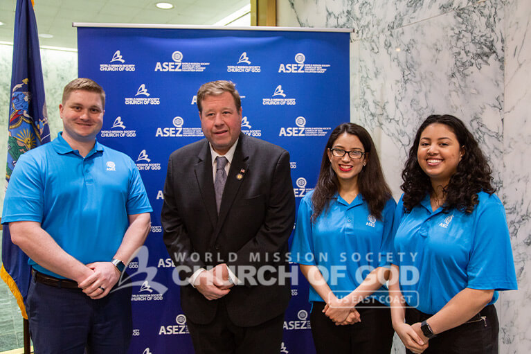 ASEZ volunteers with NY State Assemblyman Chris Tague at the New York State Capitol