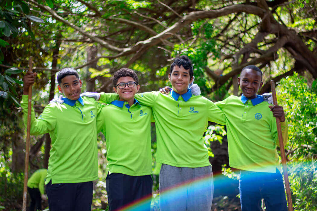 ASEZ STAR's Green World Campaign for Reforestation in Santiago