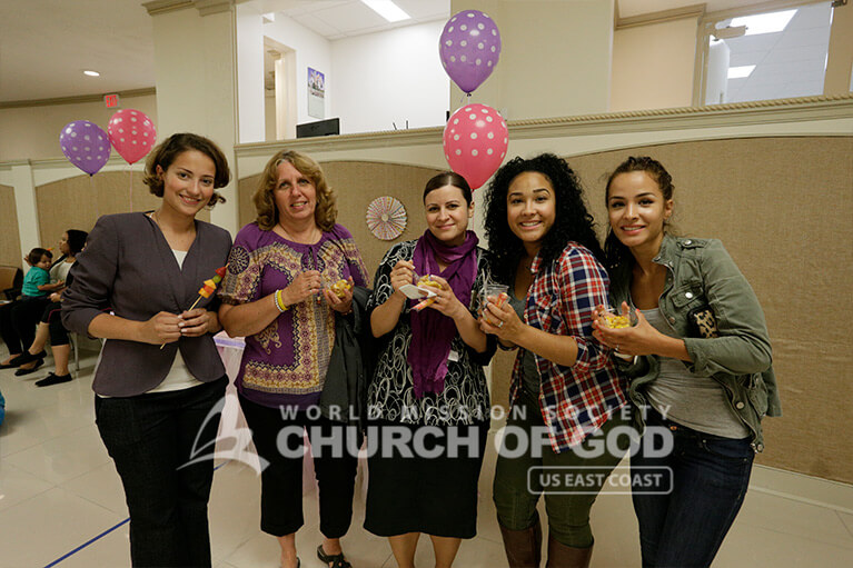 mommy, daughter, mom and child, dancing, dance class, fun games, World Mission Society Church of God, wmscog, love, family, New Windsor, NY, New York