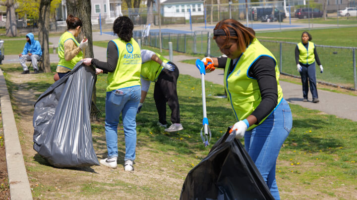 James Edgar Park Cleanup 6
